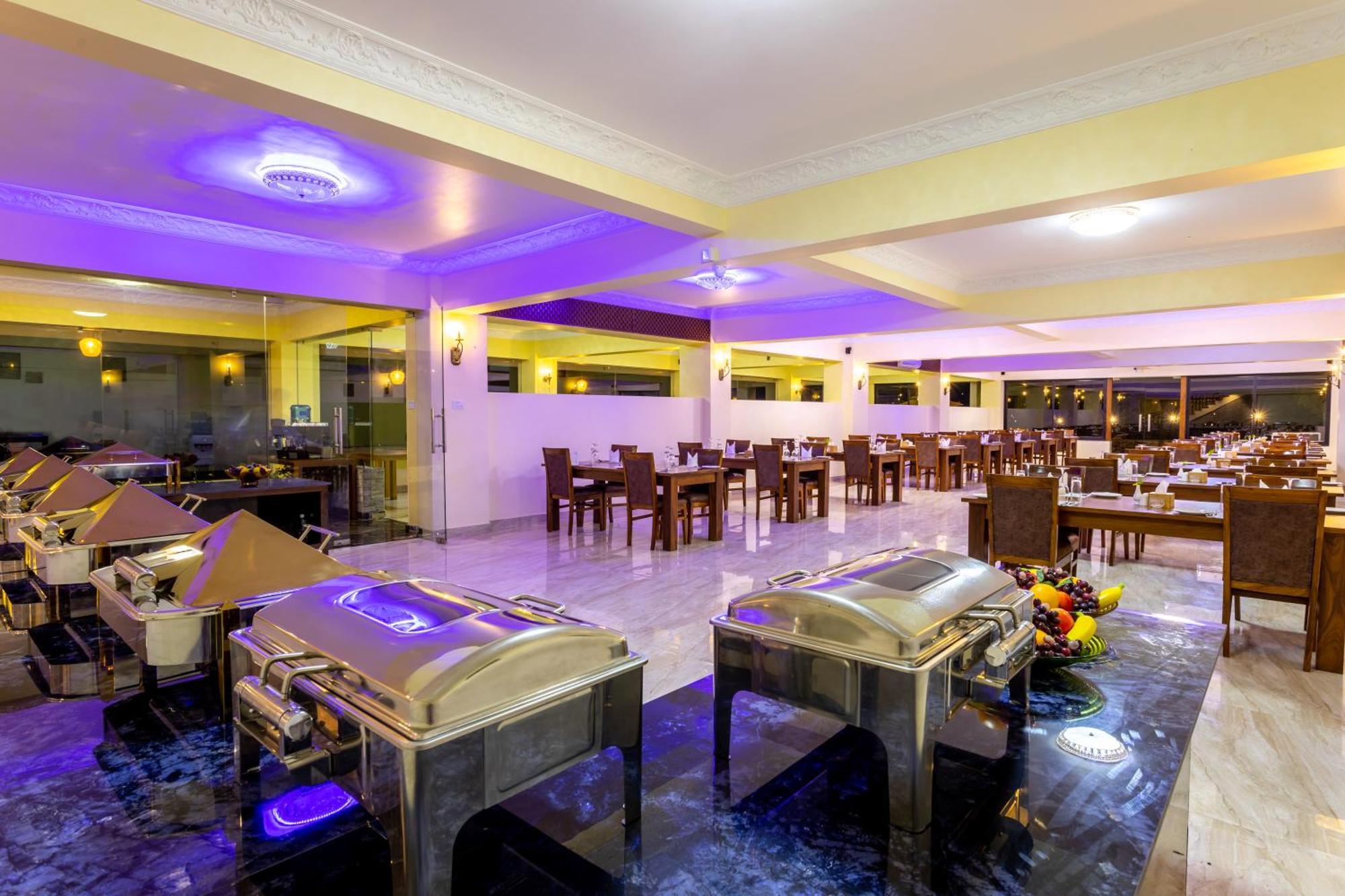 Sky Garden Resort Dhulikhel Exterior photo